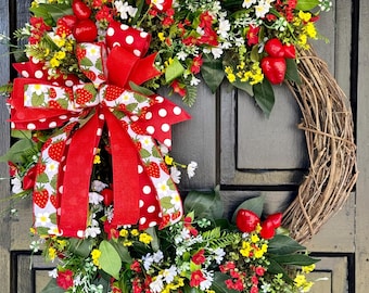 Strawberry Front Door Wreath, Strawberry Grapevine Wreath for Front Door, Summer Strawberry Grapevine Wreath, Wreath with Strawberries