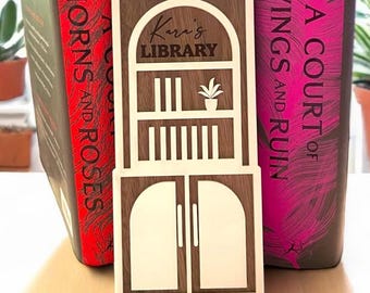 Bookshelf Bookmark: Personalized Wood Book Lover Gift