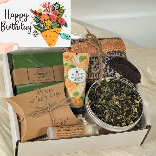 Best Friend Birthday Gift, Bestie Gift Box, Personalized self care package, Long Distance Friend Gift, Birthday Box for Sister, Hygge Basket
