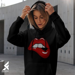 Black sweater red lips outlet