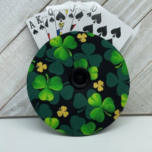 St. Patrick&#39;s Day Card Holder Set, Clover Print for Seniors
