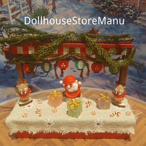Dollhouse Christmas Stand, Miniature Decor for Christmas, Gift Packs Glow in The Dark, 1:12 scale