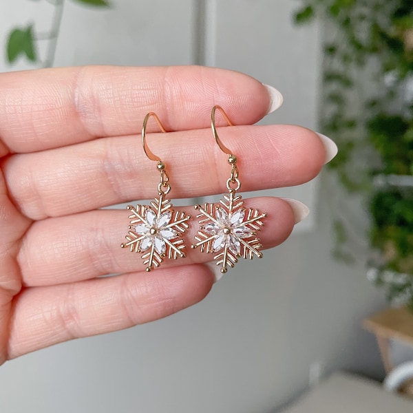 Frosted Pink Snowflake Earrings main image 1