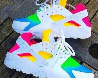 nike huarache paint splatter