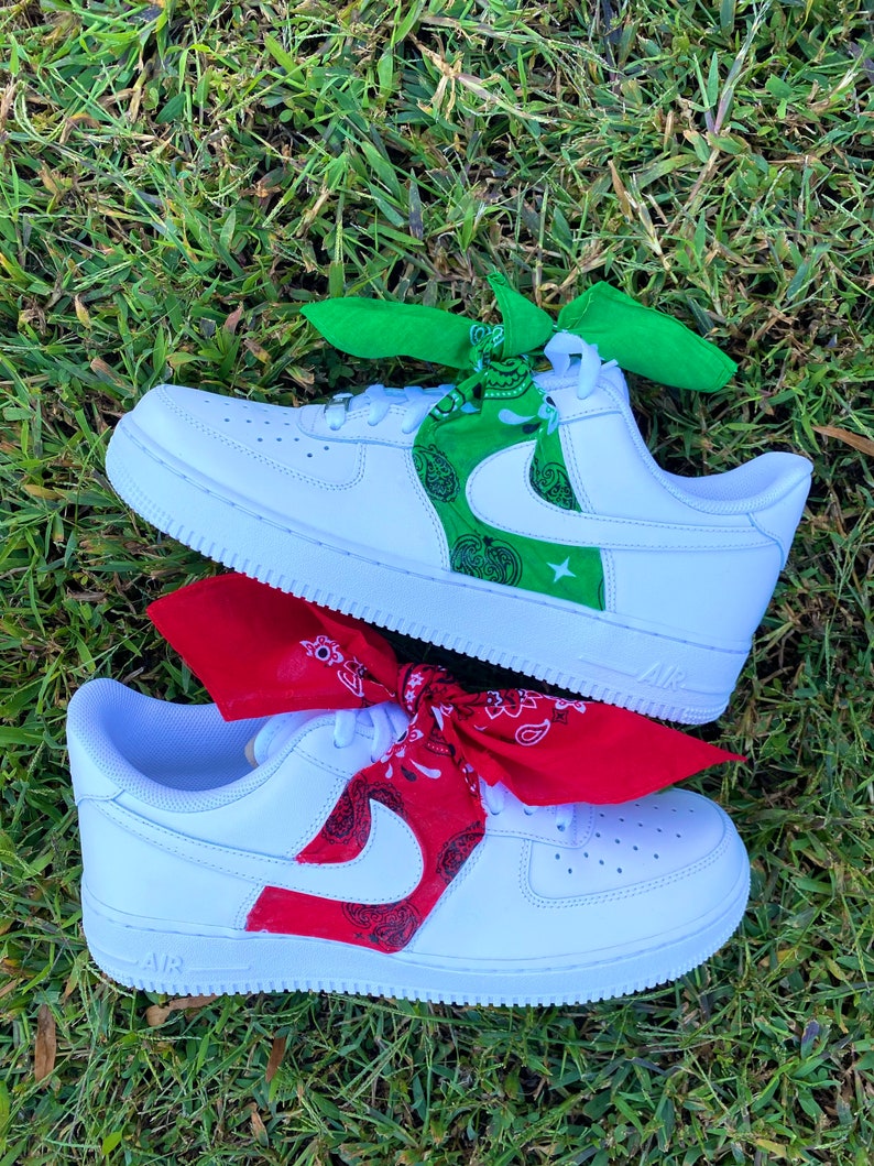 63 Limited Edition Custom cubs nike shoes for All Gendre