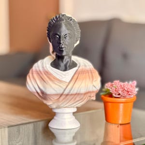 Bust of an African Woman 3d print - Hand painted
