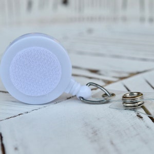 Plain Badge Reel 