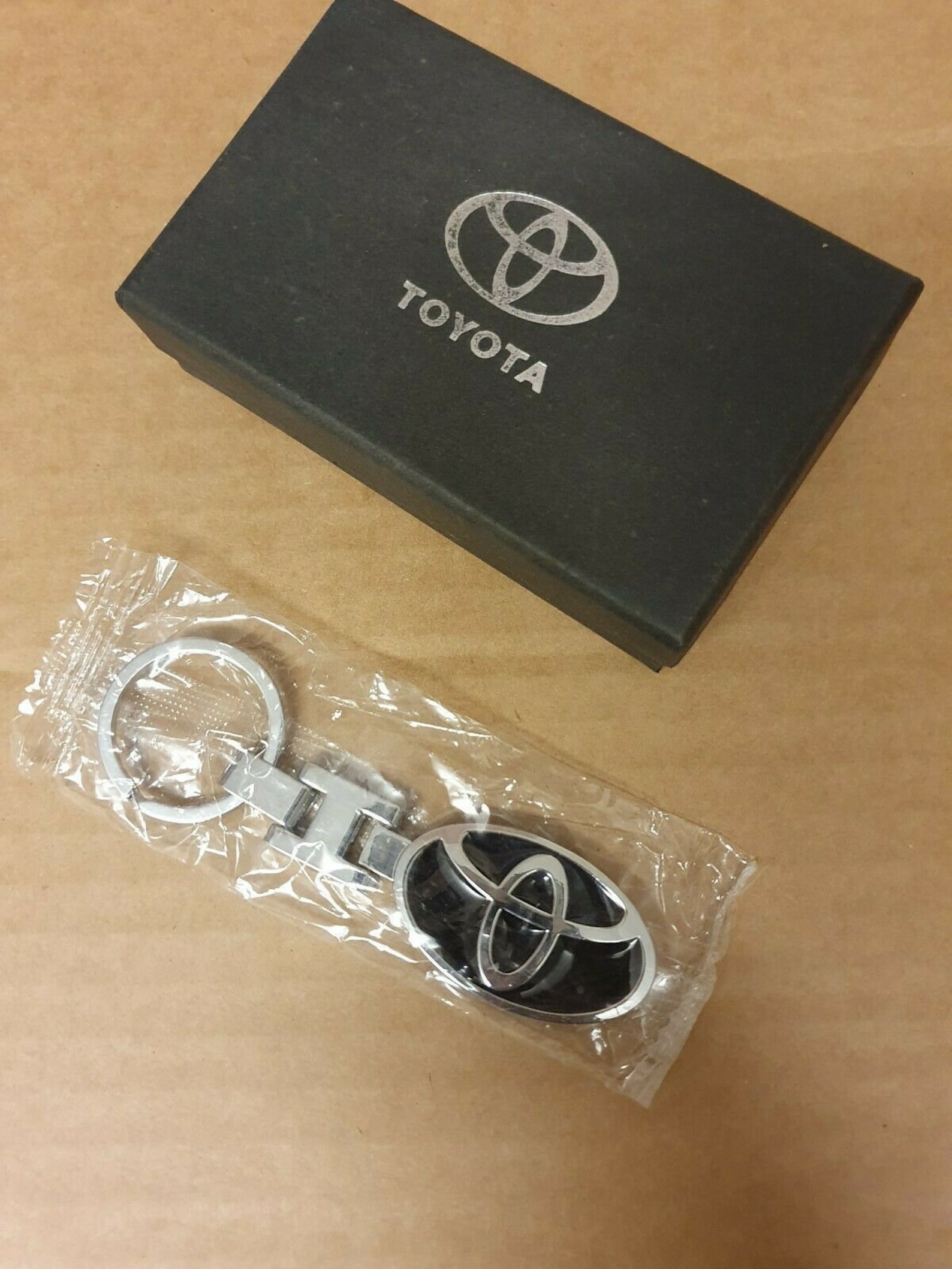 Toyota car keyring key fob chrome 3d key chain car logo on | Etsy