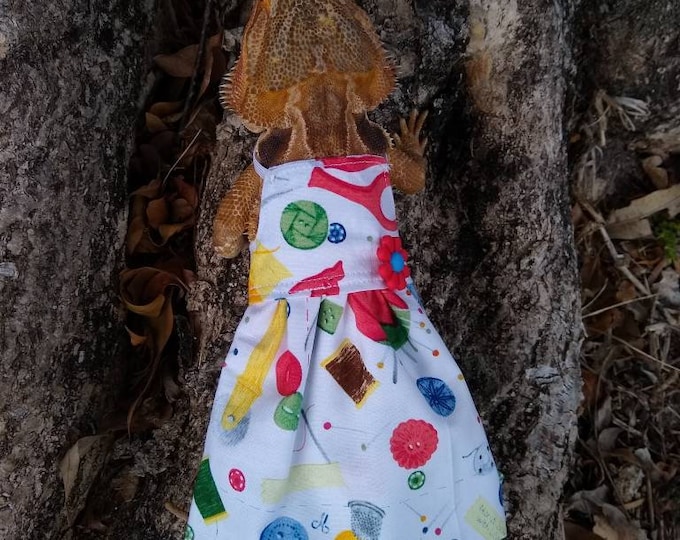 Sewing Themed Bearded Dragon Dress MADE IN AMERICA