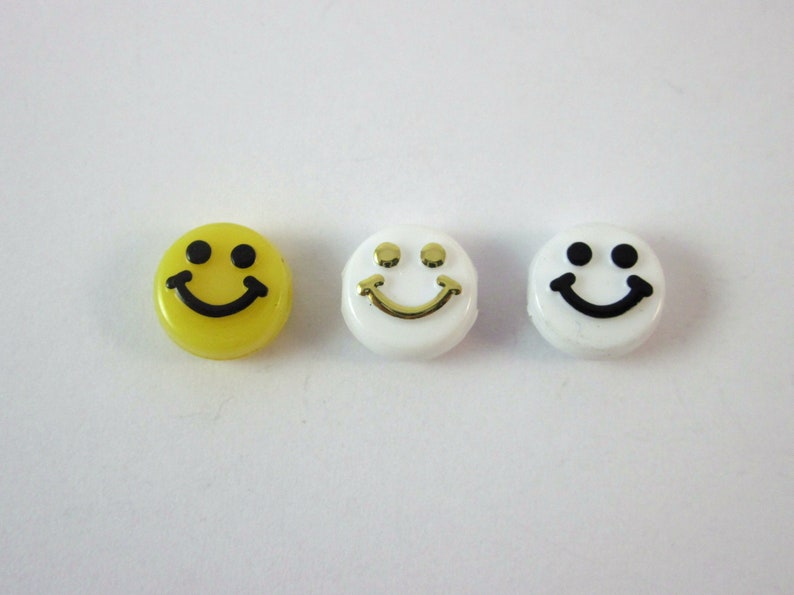 Necklace And Bracelet Making Smiley Face Beads 10mm Emoji Beads Jewelry Supplies Cute Spacer Beads Acrylic Happy Face