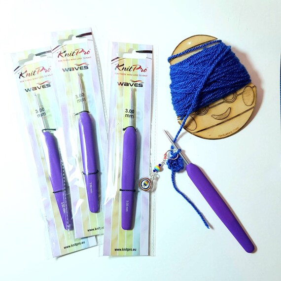 How to Make Your Own Ergonomic Crochet Hook - Dances with Yarn