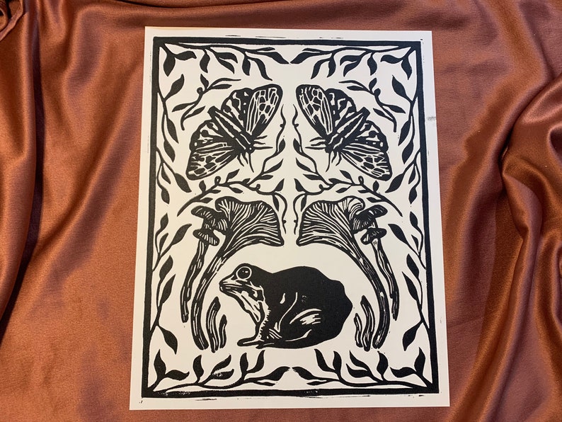 8x10 Woodland Toad Relief Print