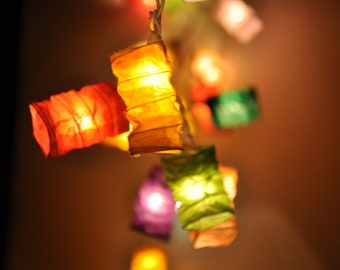 Bunte Papier Laterne Lichterkette | Diwali, Chinesisches Neujahr, Pride, Weihnachtsdekor