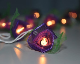 Luces de hadas de rosas moradas: guirnalda de luces con hojas, decoración para bodas