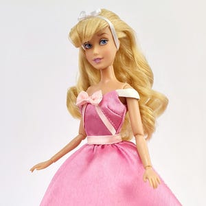 Cinderella Pink Ball Gown - for 11.5 inches / 30 cm Dolls (Disney Princess Classic Dolls) - Cinderella Pink Princess Doll Dress