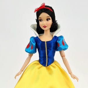 Princess Snow White Blue Dress - Doll Outfit for 11.5 inches / 30 cm Dolls (Disney Princess Classic Dolls)