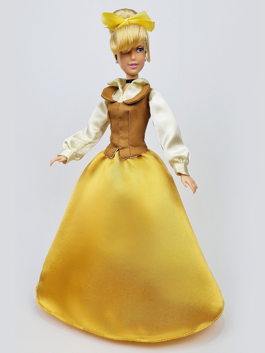 Traje dorado inspirado en Cenicienta 3: para muñecas de 11,5