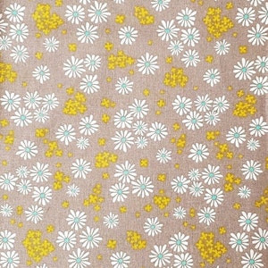 Emma and Mila Cotton, Camelot Fabrics, Wildflowers Daisy, White Daisy Cotton, Mini Floral Fabric, White and Yellow Floral, Sale Fabric