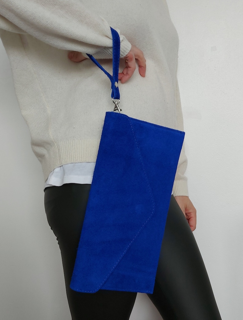 Enveloppe de soirée en cuir suédé véritable bleu roi pochette sac bandoulière demoiselle d'honneur cadeau mariée élégant bracelet et chaîne image 7