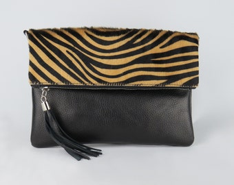 Genuine Leather Tiger Print Foldover Clutch Bag Crossbody Shoulder Handbag Tiger Print Purse Versatile Elegant Animal Print Clutch Bag