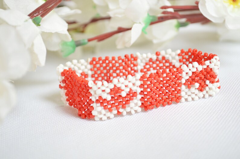 Canada Flag Beaded Bracelet/canadian Beaded Bracelet/canadian Etsy