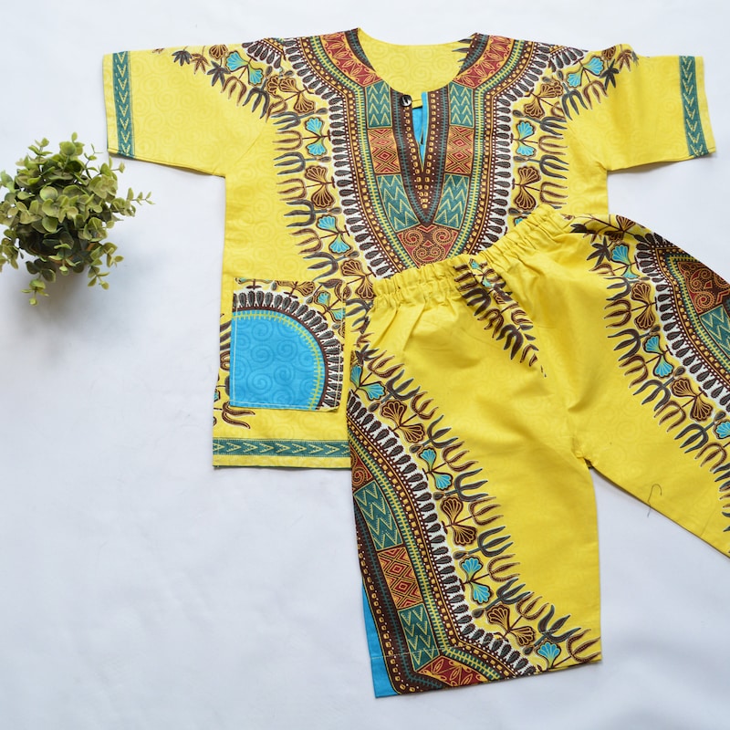 Dashiki Print Pleated Skirt and Shirt Set