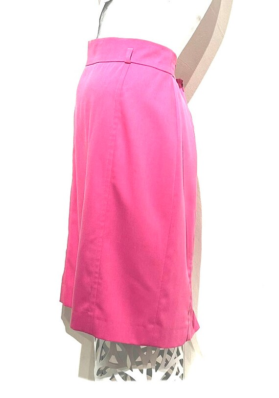1990s pink wool Laurel pencil skirt. So Jackie O - image 2