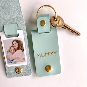 Personalised Mummy Photo Keyring / Vegan Leather Photo Keychain / Mother's Day gift for her / Birthday Christmas gift for mum mummy / NKWCM