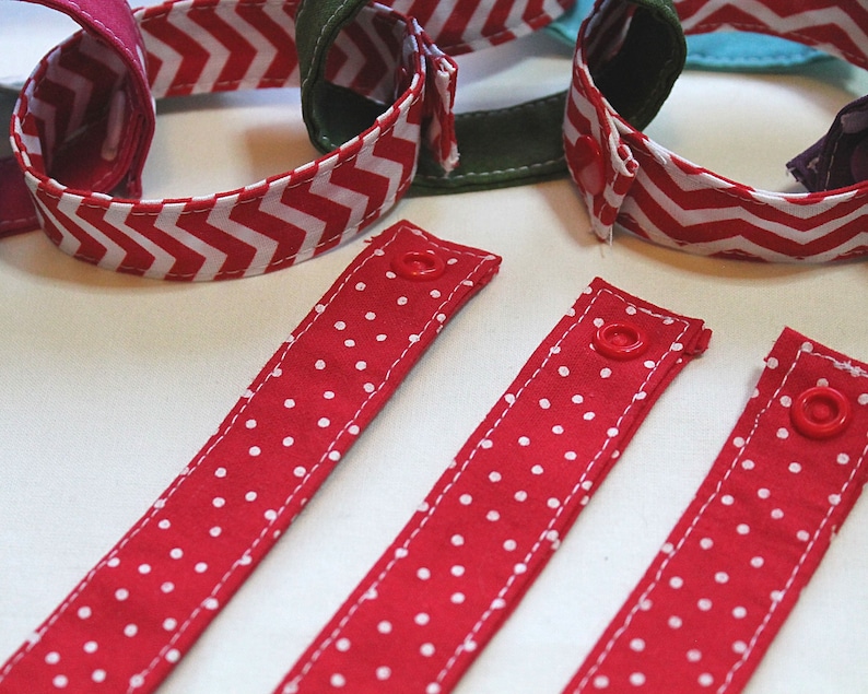 decorate your house Red Mini Polka Dot Fabric Chain Pack of 3 great for kids Learning tool