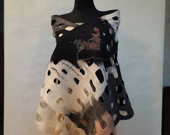 Bella e unica sciarpa di lana in feltro, sciarpa infeltrita, fatto a mano, scialle infeltrito, fatto a mano lana ECO amichevole regalo per le donne