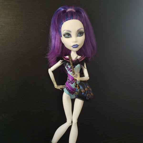 Monster high Doll Spectra Vondergeist Swim Class RARE