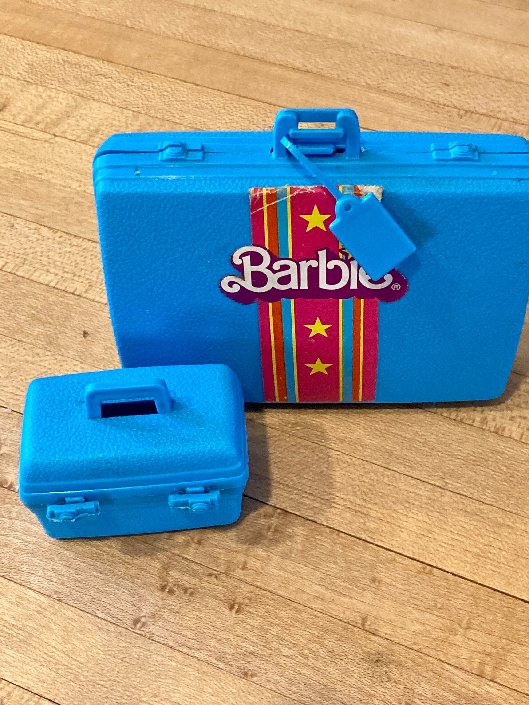 Vintage Barbie Mattel 1970s & 80s Clothing Lot + 1977 Barbie Storage Case