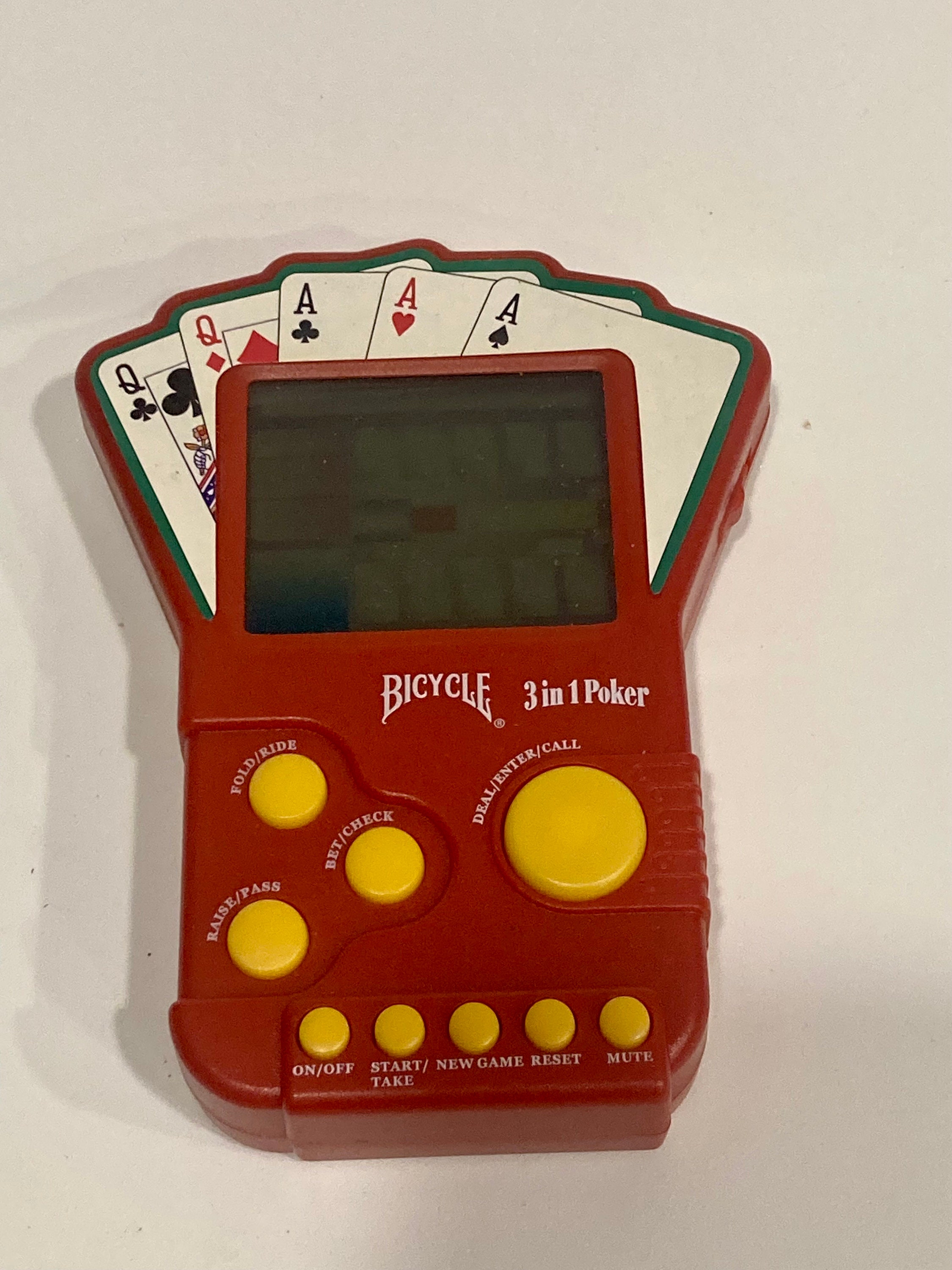 Big screen poker handheld game 2025