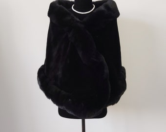 Châle de mariage épaissi de haute qualité fausse fourrure châle de mariée dame d’hiver en peluche fête châle écharpe veste de mariage cape haussement d’épaules boléro noir