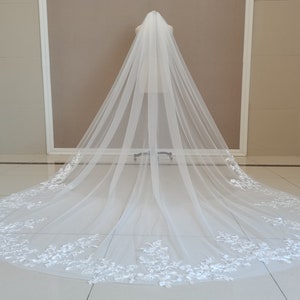 Voile de mariage cathédrale à un étage appliqué Voile de mariage en dentelle appliqué Voile de mariée Tulle blanc ou voile de mariage ivoire