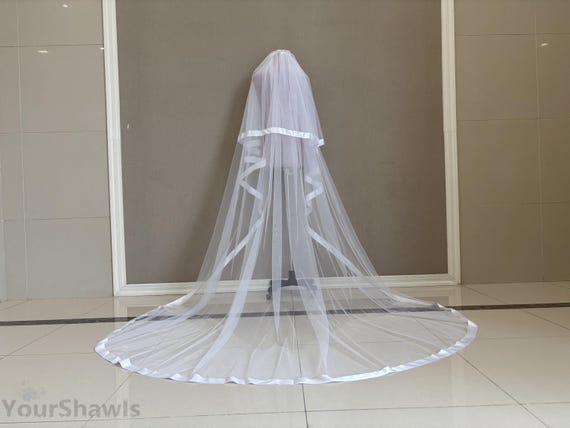 Vintage Wedding Double Layer Ribbon Edge Veil, Cathedral  display picture 2