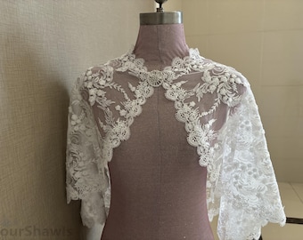 Ivory Lace Shawl, Elegant Bridal Lace Beaded Shawl, White Lace Bridal Shawl, Lace Short Bolero Wedding Shawl