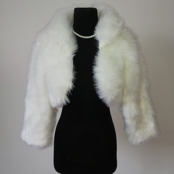 Faux Fur Jacket Long Sleeve Wedding Shawl Faux Fox Fur Bridal Wrap Shrug Plush Princess Shawl Fake Fur Clothes Tops Winter
