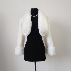Ivory Wedding Shawl Jacket Winter Women Bridal Shawls Long Sleeve Faux Fur Shawl Wrap Jackets Stole Shrug Bolero Wedding Accessories