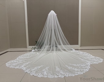 Luxurious Wedding Single Layer Fan-shaped Lace Veil, Cathedral White Ivory Sequined Lace Bridal Veil.