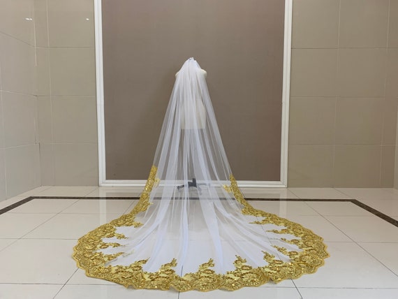 Beautiful Ivory Tulle Cathedral Wedding Veil With Sequin Lace Applique Edge Beautiful Ivory Tulle Cathedral Wedding Veil With Sequin Lace Applique Edge