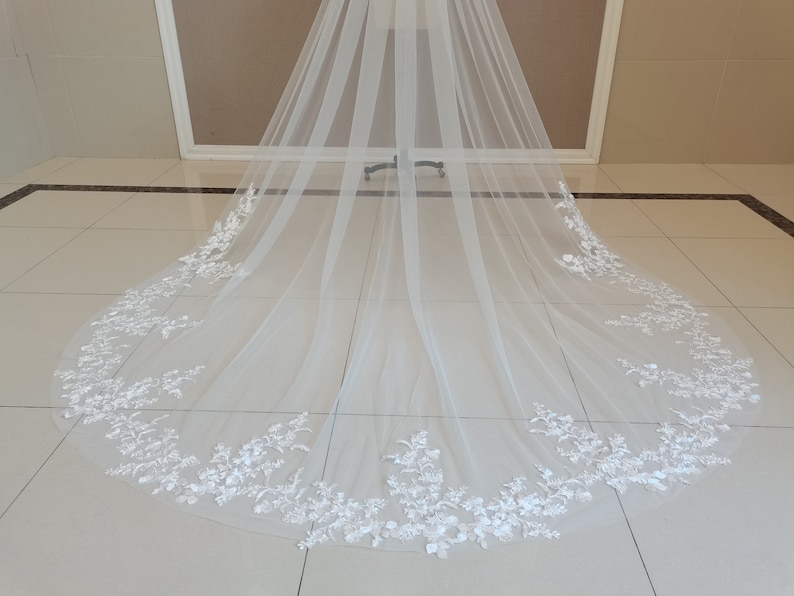 1 Layer Cathedral Length Bridal Veil Lace with Sequins Wedding Veil