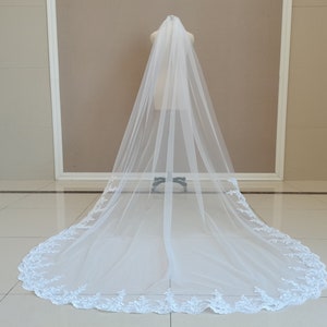 Voile de mariée élégante cathédrale voile de dentelle simple tulle blanc ou ivoire bord de dentelle voile de mariée