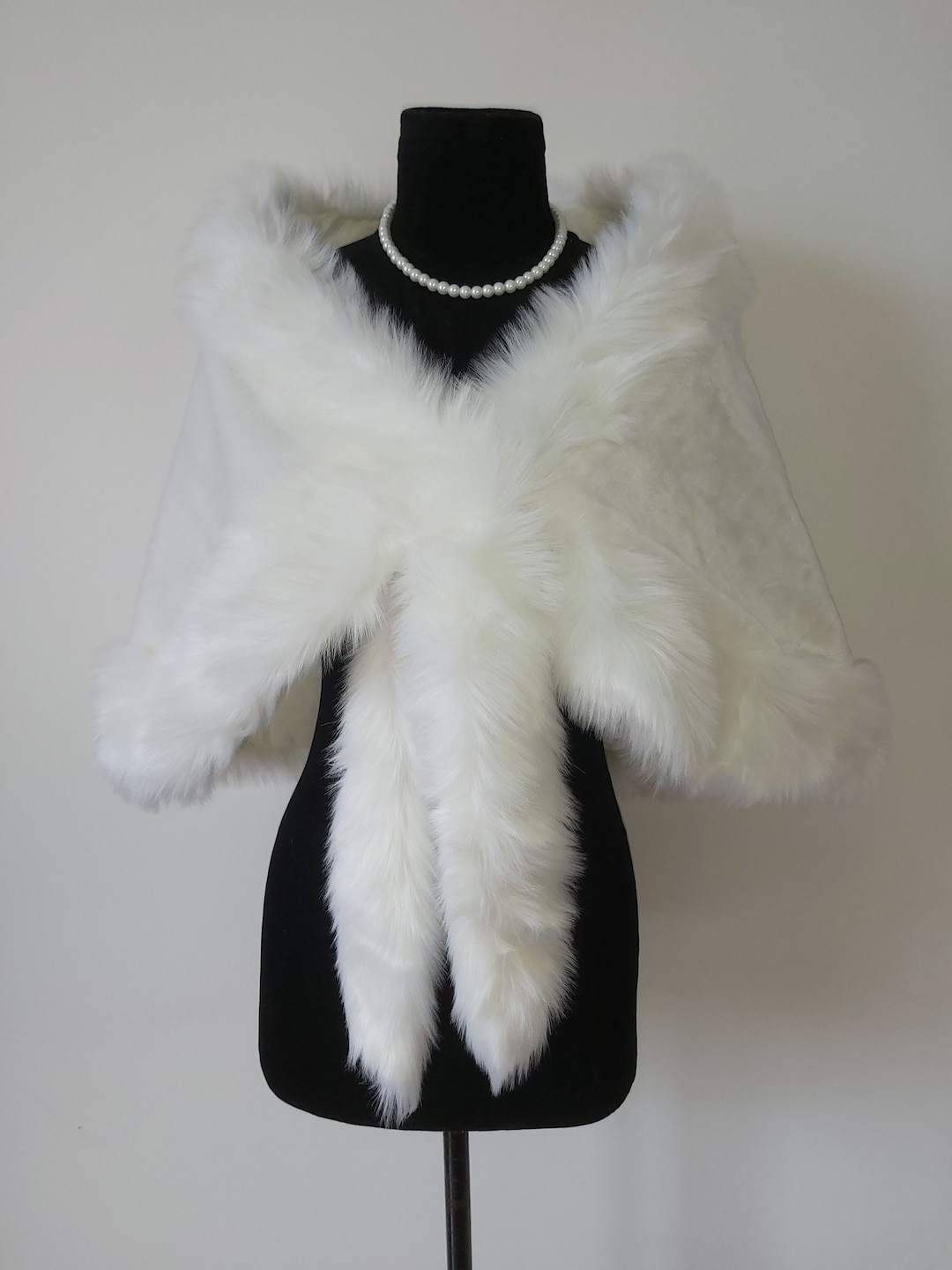 faux fur ivory shawl