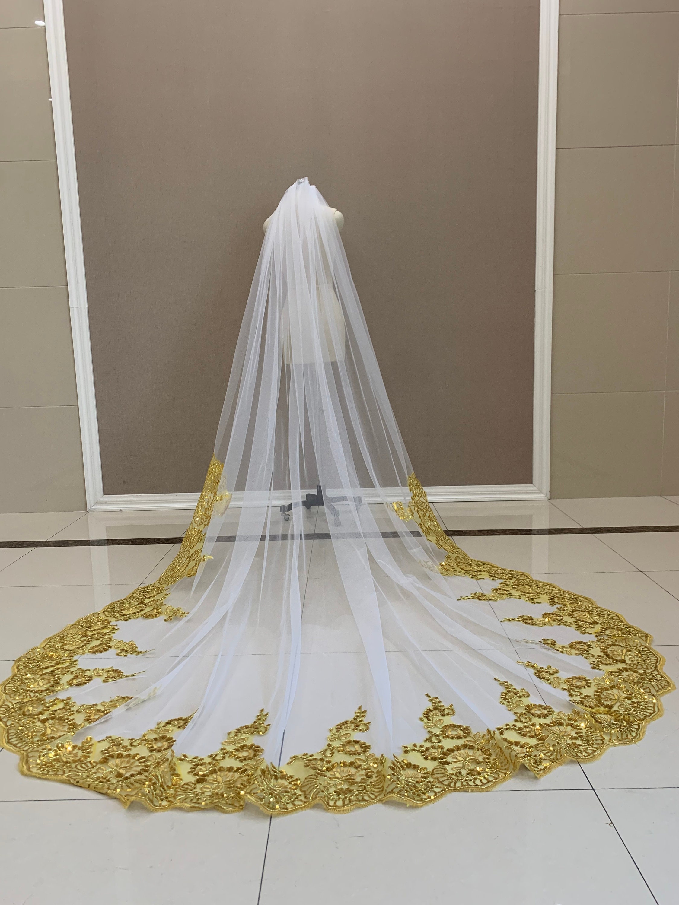 Sequins Lace Wedding Veil Gold Lace Edge Long Veil Cathedral White