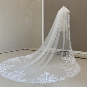 Wedding Lace Veil Luxurious Cathedral Length Lace Applique Bridal Veil White Or Ivory 1 Layer Tulle Veil With Comb