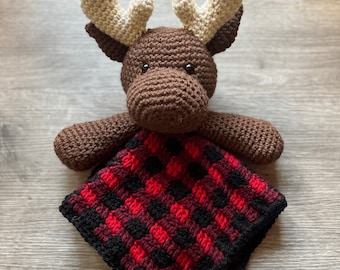 Buffalo Plaid | Moose Baby Lovey | Gingham Blanket | Amigurumi | Crochet