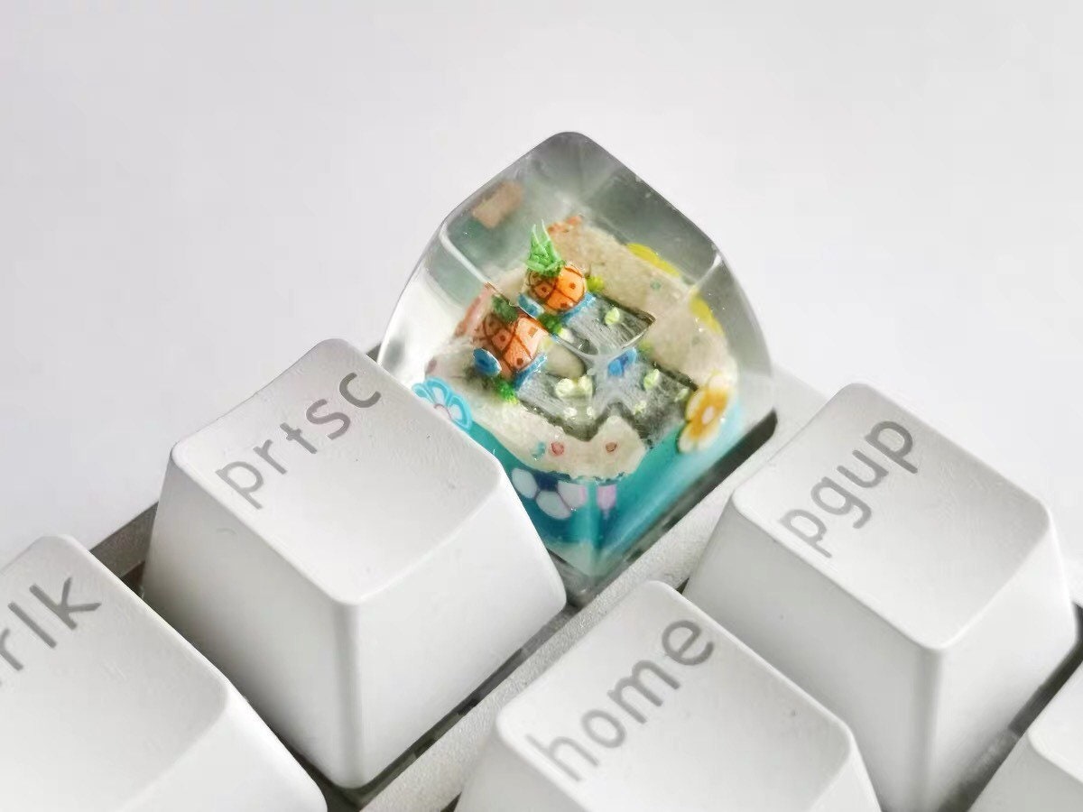Clear key. Clear keycaps.