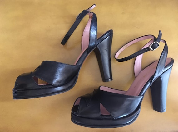 Black 40s Style Ankle Strap Platform Shoes