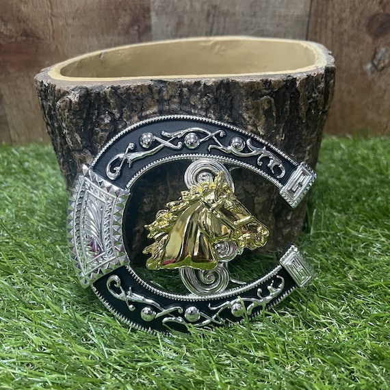 Engraved Silver Horseshoe & Gold Horse Western Belt Buckle  display picture 3
